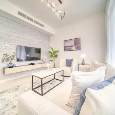 Cheerful 3BR Townhouse at DAMAC Hills 2