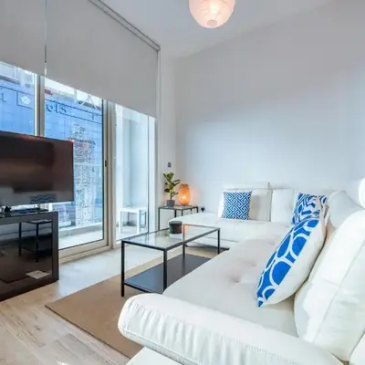 Airy Studio in Studio One Dubai Marina by Deluxe Holiday Homes