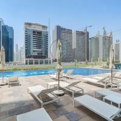 Elegant 1BR with Sofa Bed Close to Metro