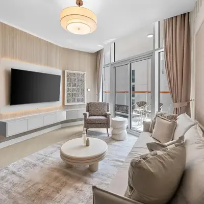 Cozy Retreat 1Bedroom on the Business Bay Canal by Suiteable Interiors