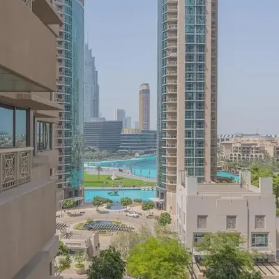 BellaVista 29 Boulevard 1 Bedroom Apartment with Extra Bedroom Partial Fountain Views