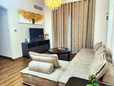 Gallery image of Diamond Marina inn - Offers Stunning 2-Bedroom Apartment 5 Min walking Distance Marina JBR Beach, Metro And Marina Walk in Dubai