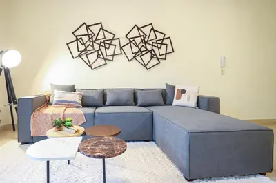 Gallery image of Elite LUX Holiday Homes - Spacious 1 BR Near Metro Station in Al Furjan, Dubai in Dubai