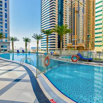 HiGuests - Luxurious High-Rise Apartment With Stunning Views