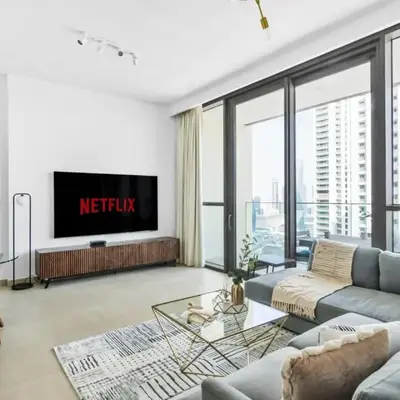 GuestReady - Modern home with stunning city views