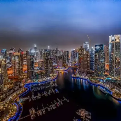 Luxurious 3BR Maid room 33rd Floor Marina Gate
