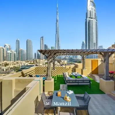Manzil - Cozy 2BR Penthouse with Private Terrace and Full Burj View in Downtown