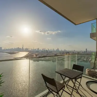 Maison Privee - Trendy Apt on the Creek w/ Superb Dubai Skyline Vw