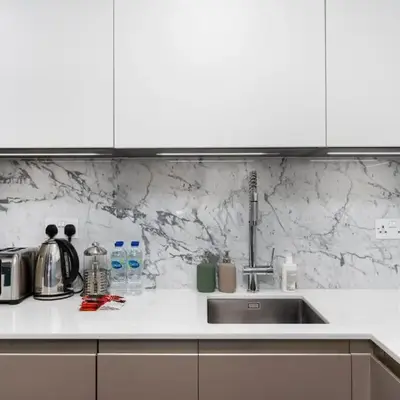 Stylish and Central 1 BD in Downtown Dubai